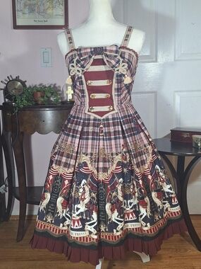 Angelic Pretty Cirque de L’Étoile Burgundy Tartan Horse JSK Set | Classic Lolita